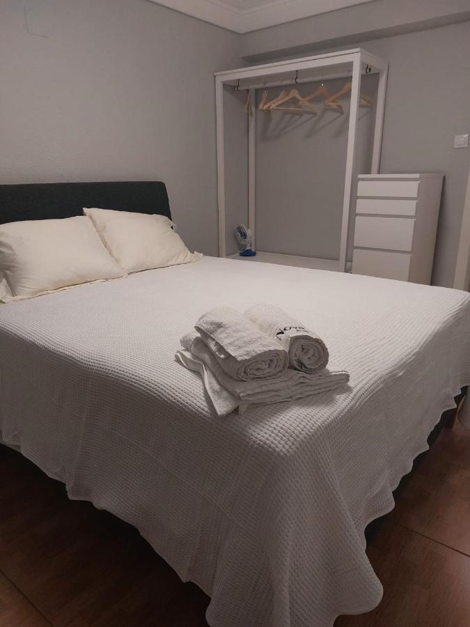 Apartamento Zaragoza Plaza Europa Экстерьер фото